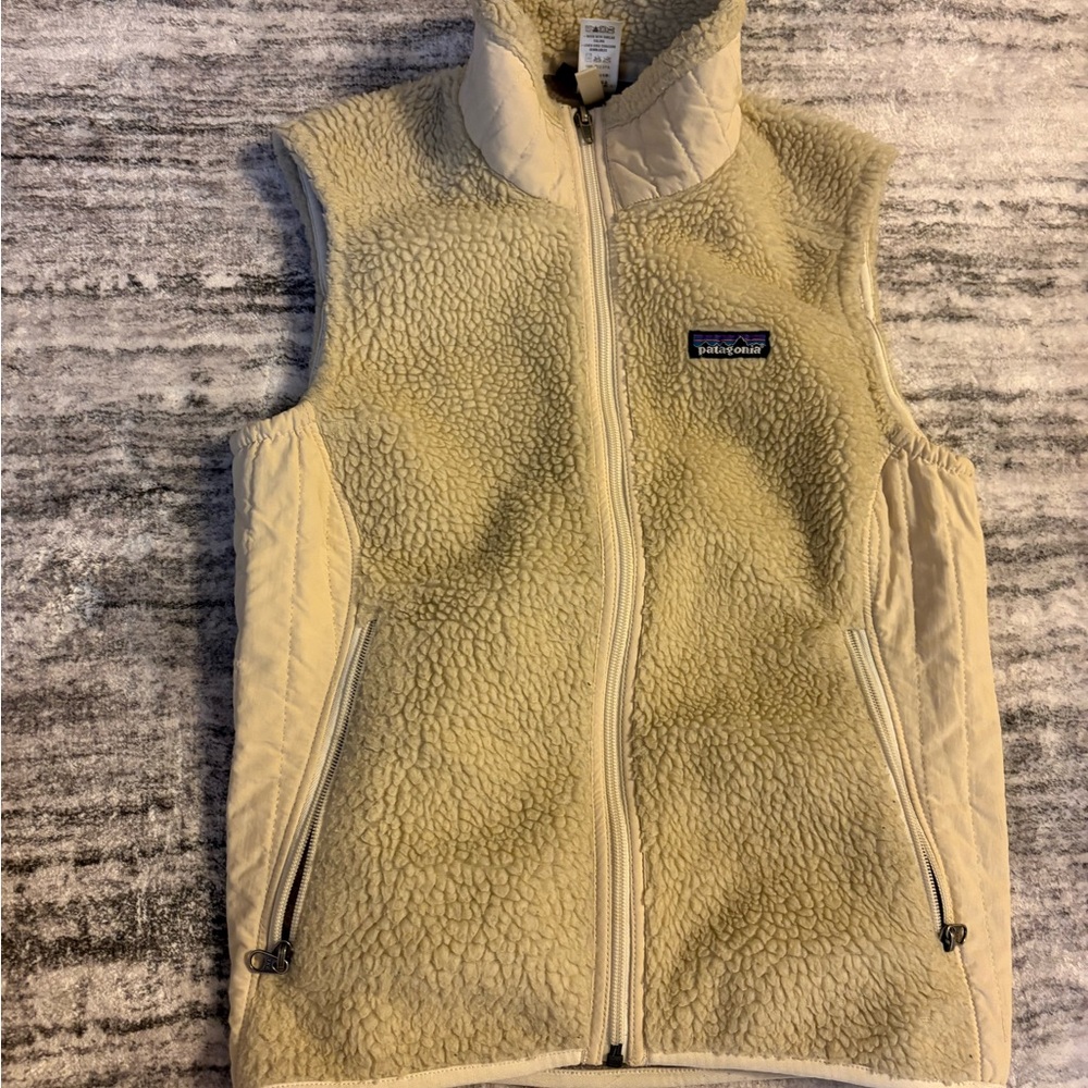 Patagonia Women's Cream Fleece Vest